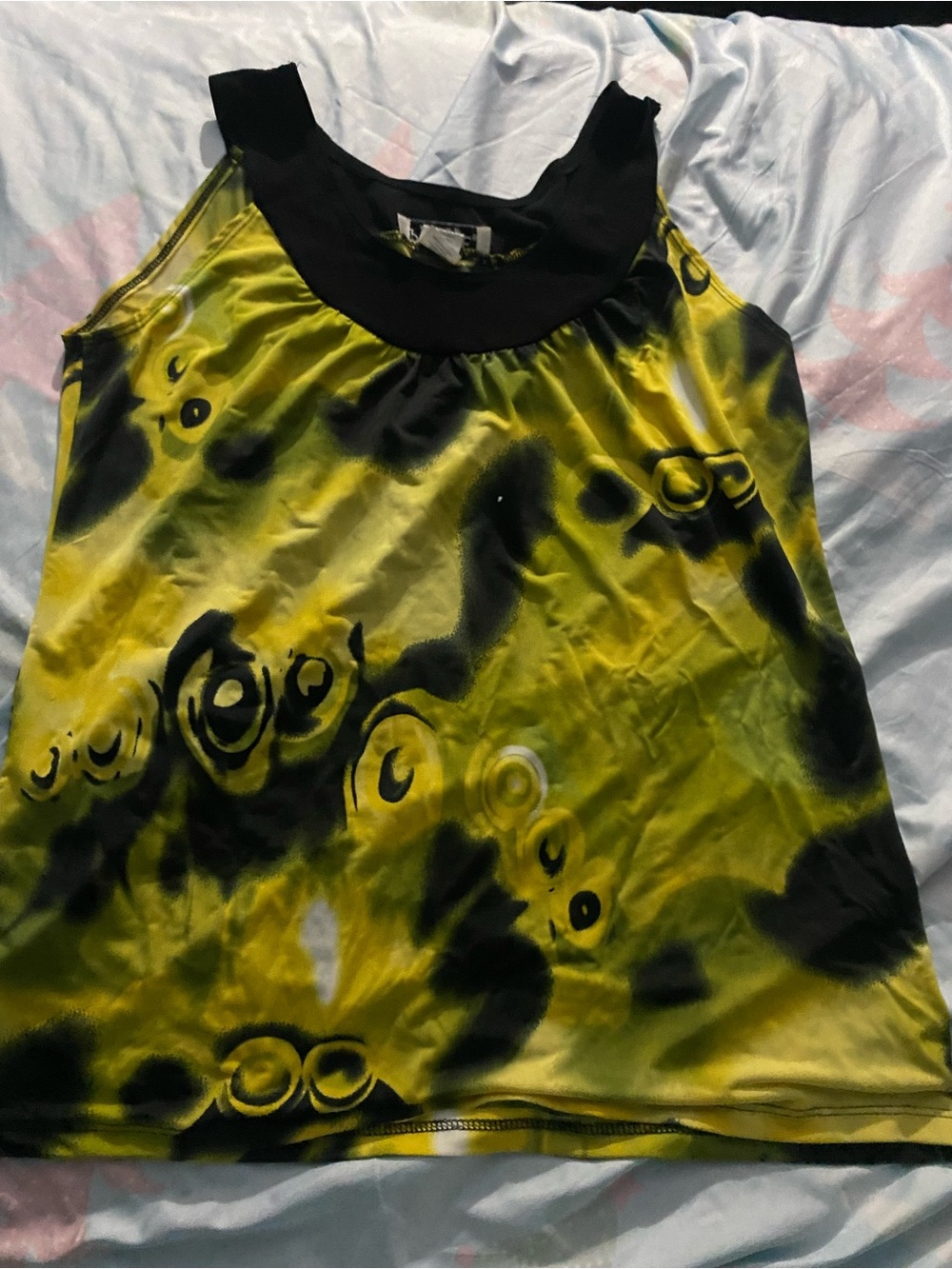 Sleeveless Yellow & Black Printed Scoop-Neck Tank Top